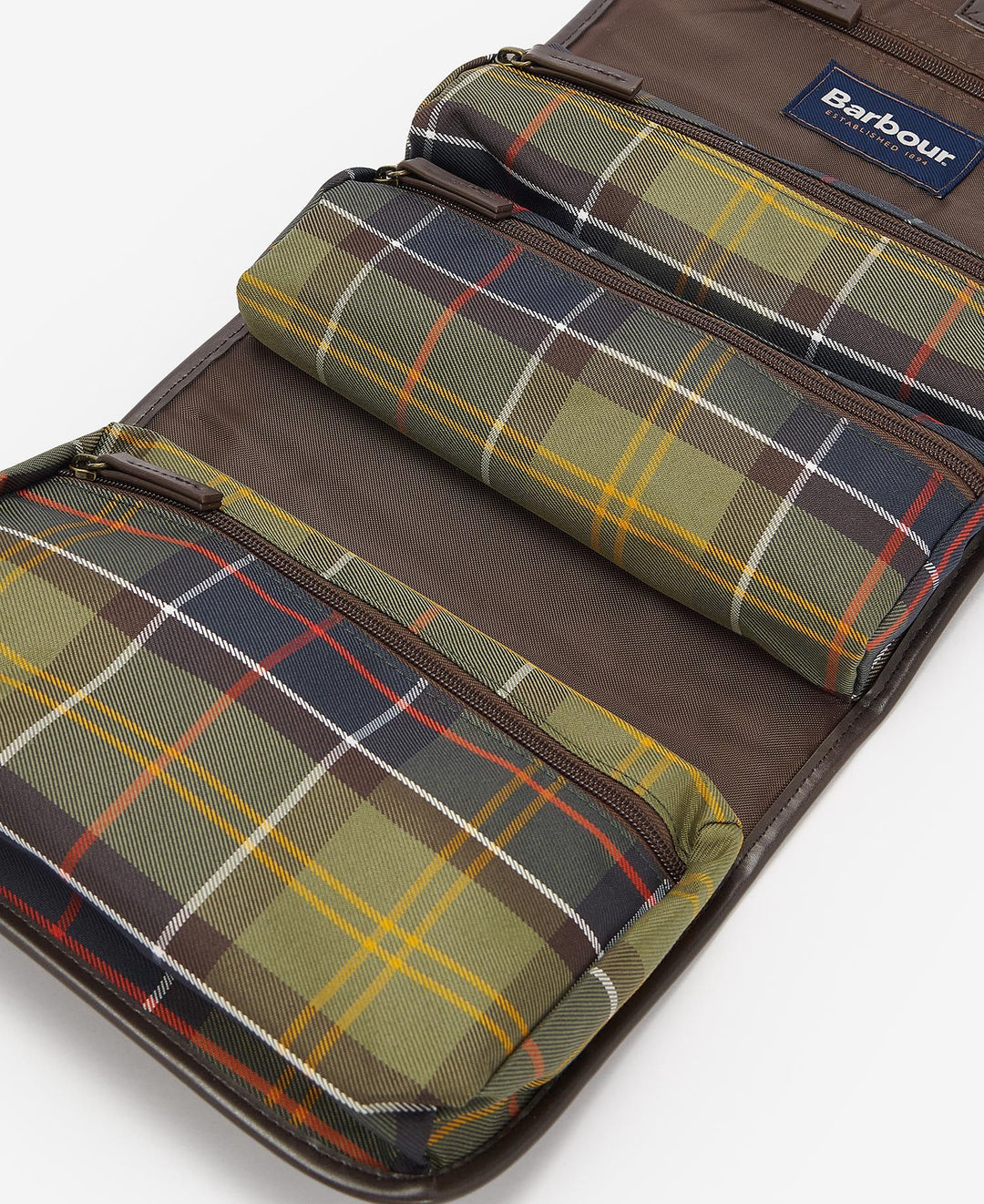 Barbour Tartan Hanging Washbag: Classic Tartan