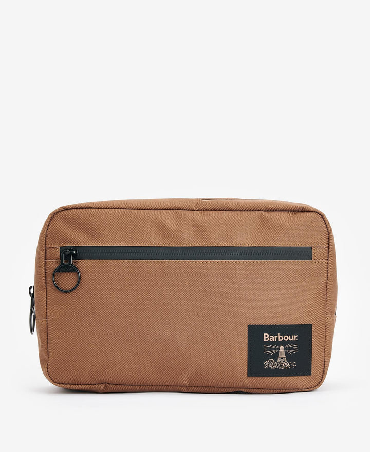 Barbour Field Washbag: Tan/Black