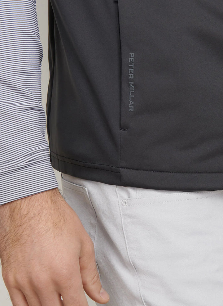 Peter Millar Fuse Hybrid Vest: Carbon Black