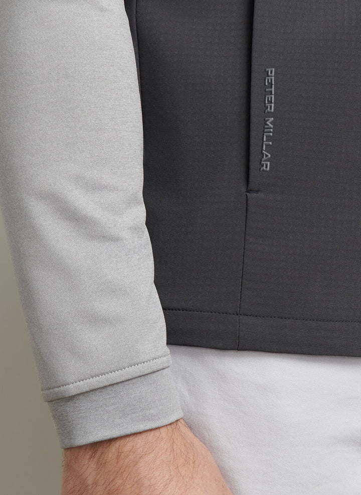 Peter Millar Gust Vest: Carbon Black