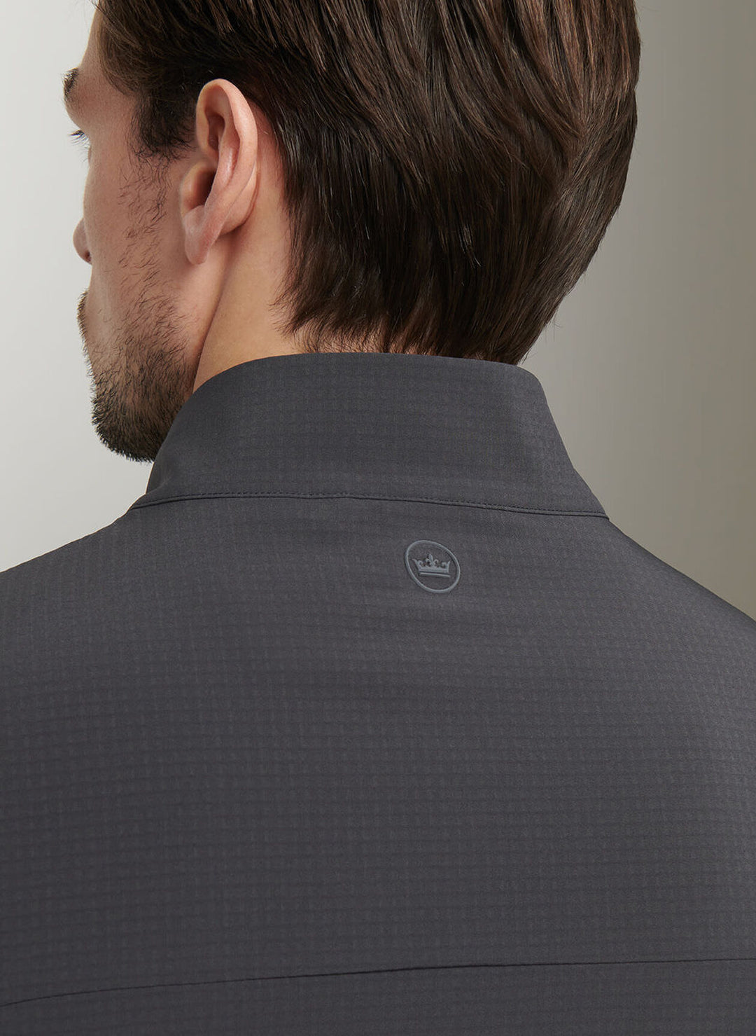 Peter Millar Gust Vest: Carbon Black