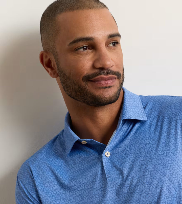 Peter Millar Featherweight Sands Performance Polo: Hyper Blue