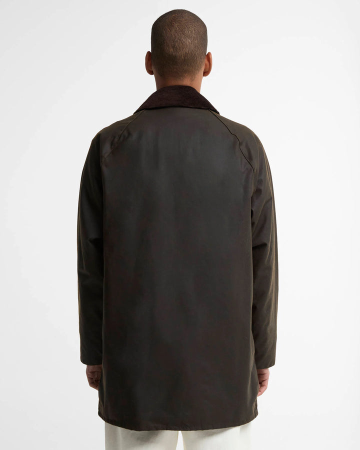 Barbour Classic Beaufort® Waxed Jacket: Olive