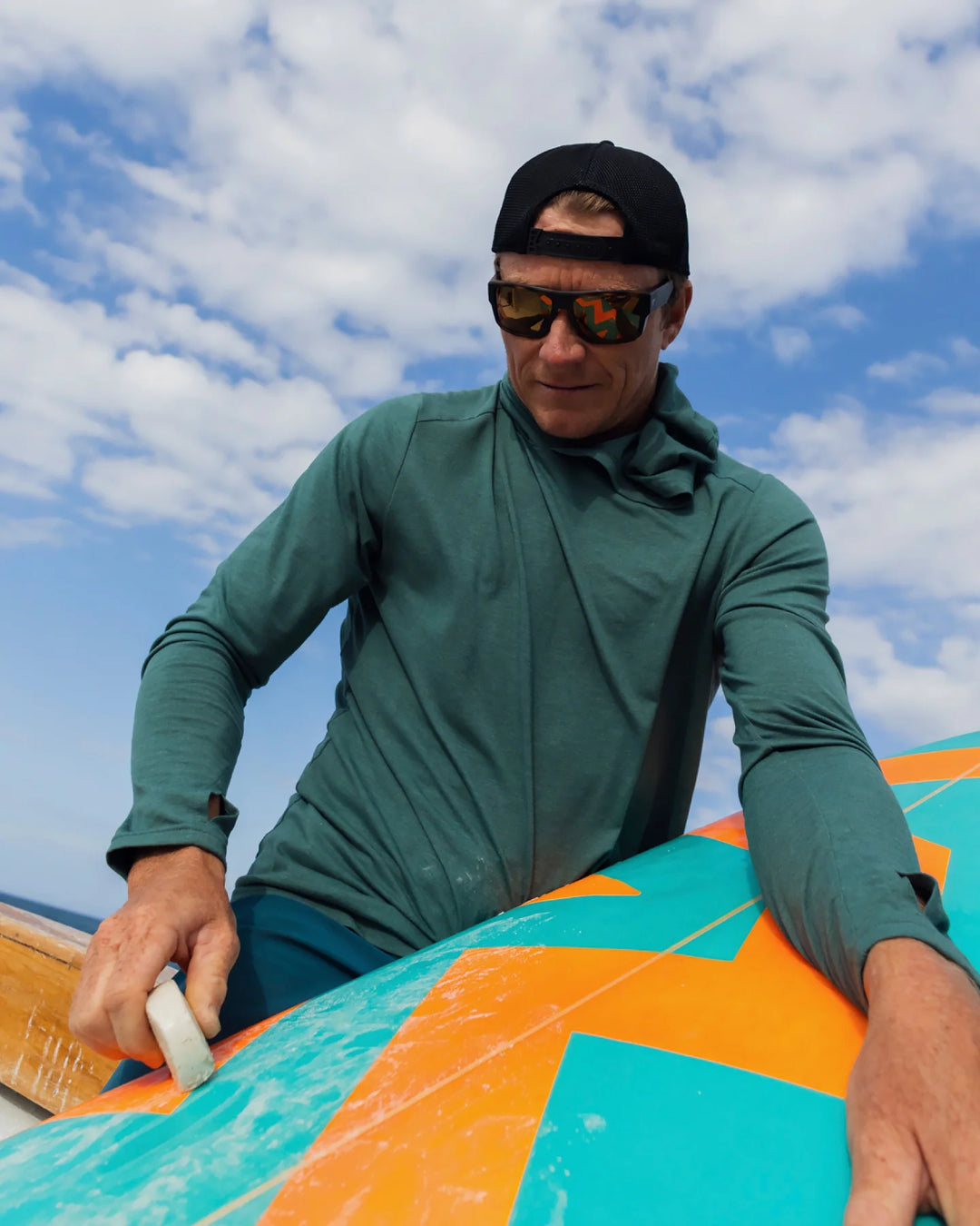 Free Fly Men's Elevate Lightweight Hoodie: Sea Pine