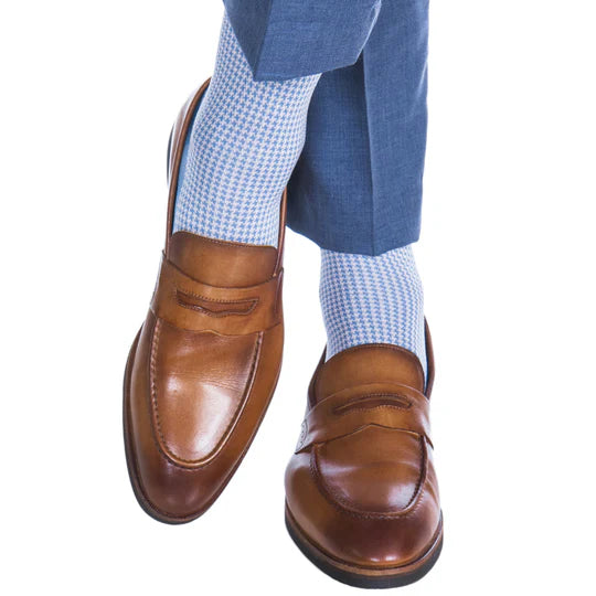 Dapper Classics Azure Blue with Pink Houndstooth Mid-Calf Cotton Sock