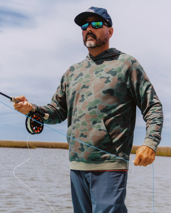 Free Fly Men's Bamboo Lightweight Fleece Hoodie: Vintage Camo Oil Green