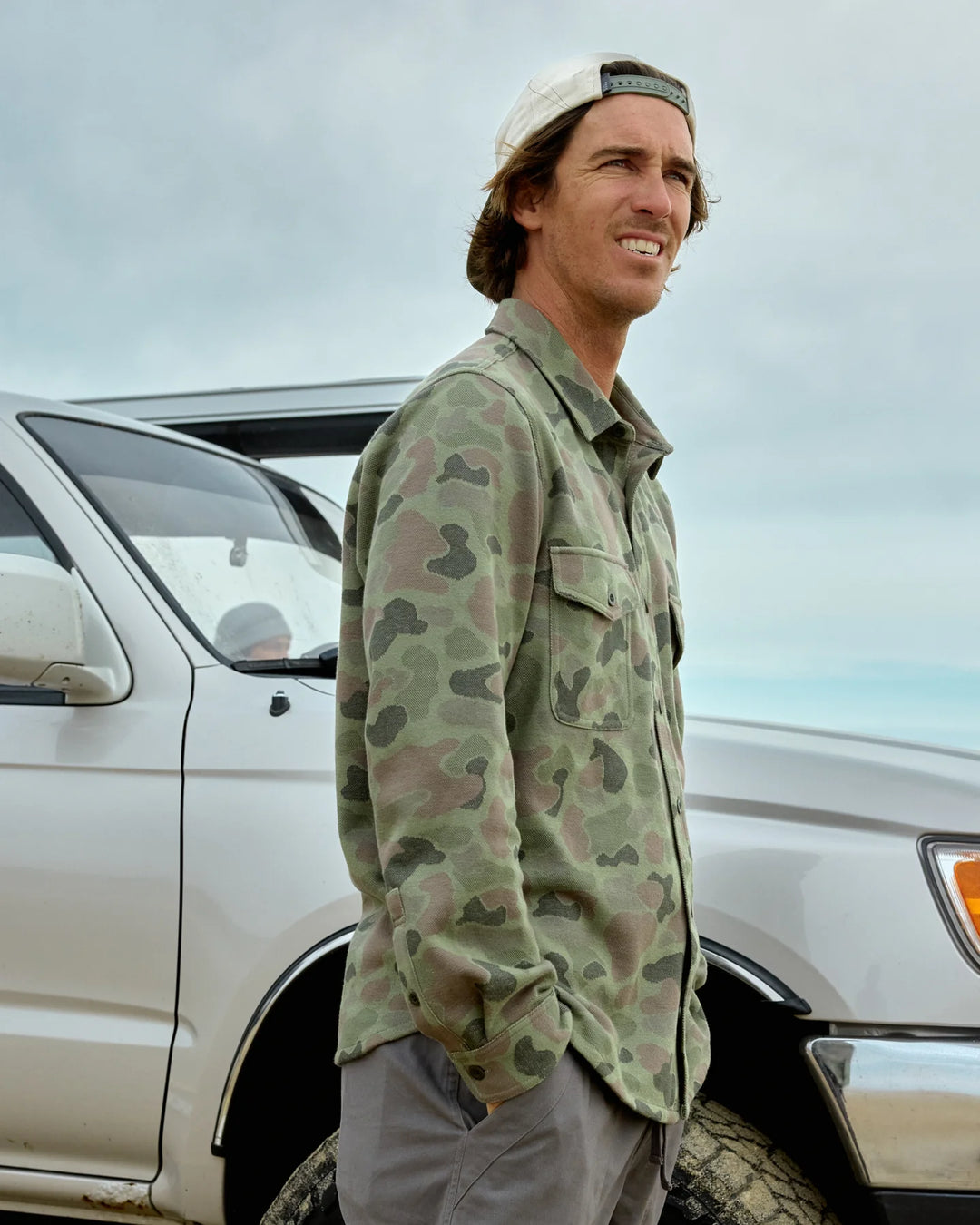 Free Fly Men's Gallatin Overshirt: Vintage Camo Oil Green