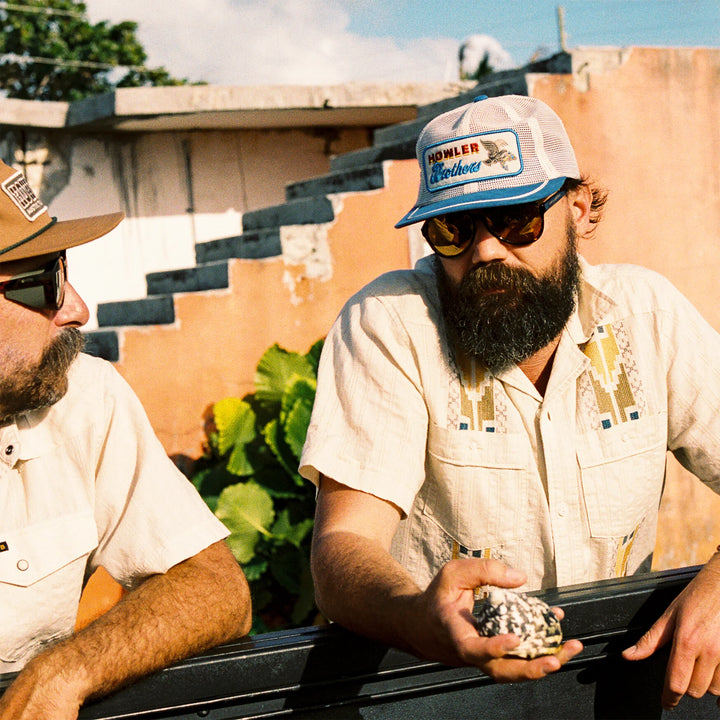 Howler Bros Osprey Prey Feedstore Snapback: Stone/Blue