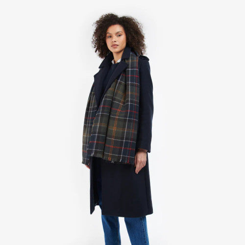 Barbour Hailes Tartan Scarf: Midnight Berry