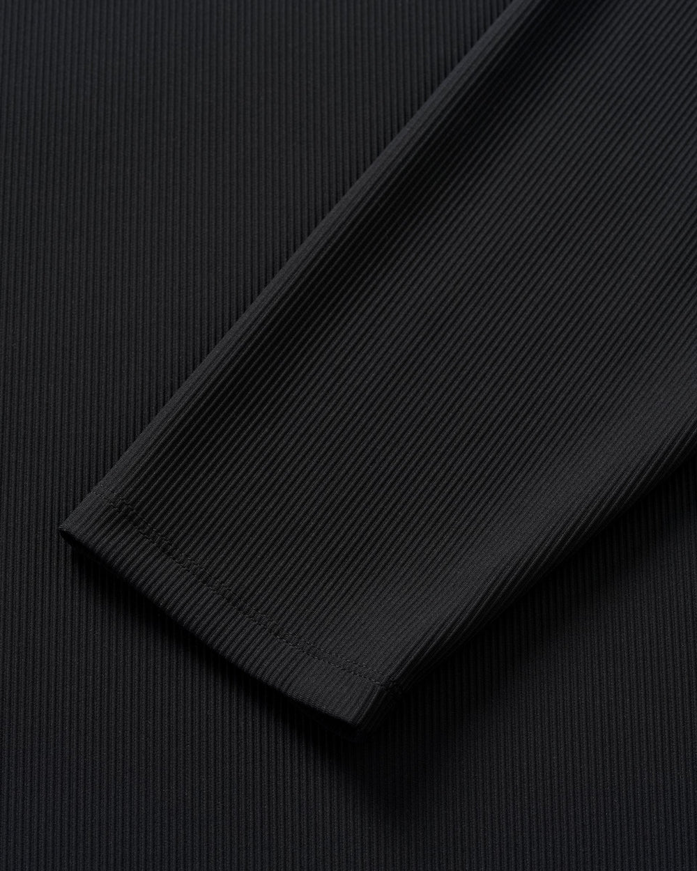 Johnnie-O Hoppin Ribbed Knit Performance 1/4-Zip Pullover: Black