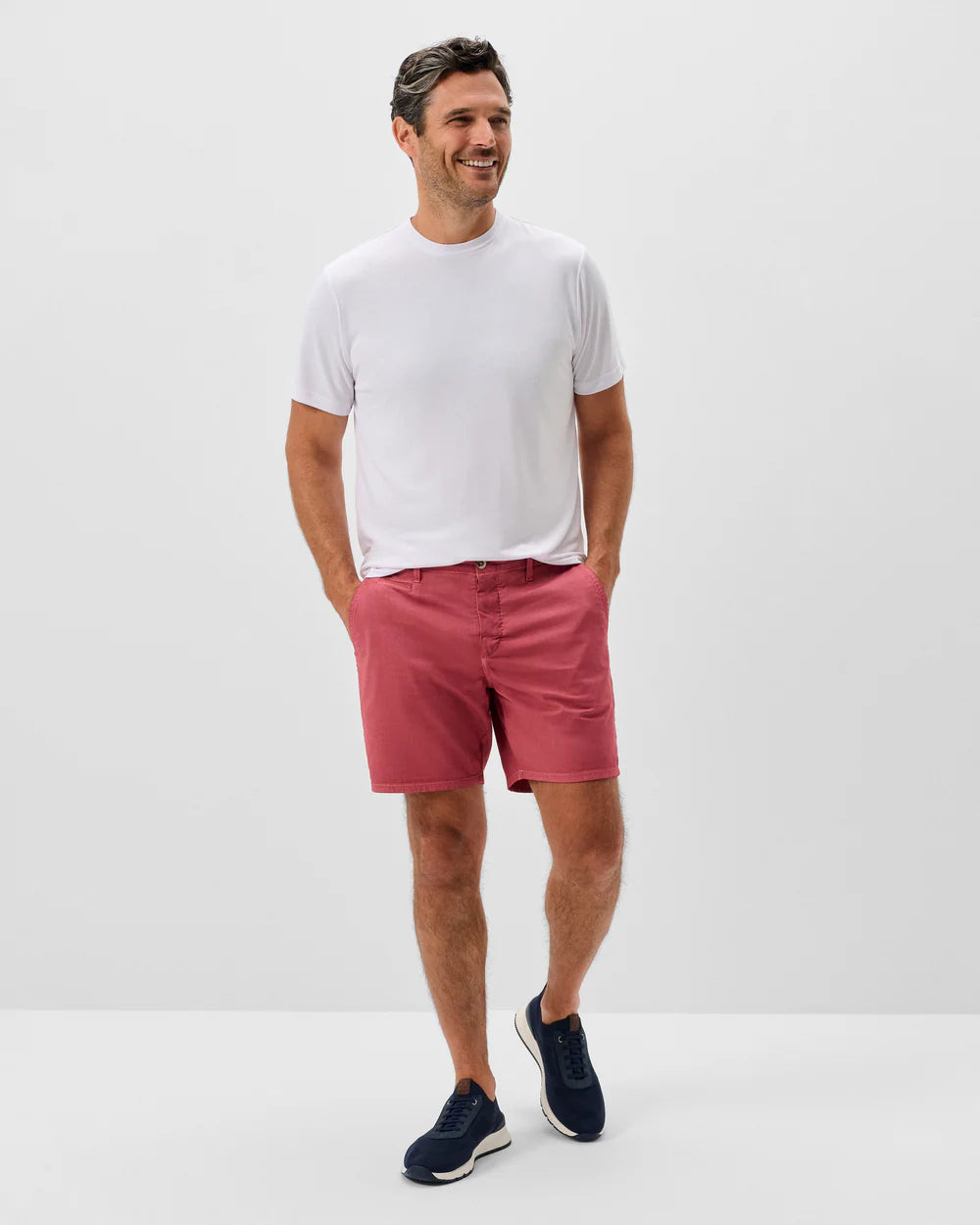 Johnnie-O Nassau 7" Cotton Blend Shorts: Washed Red