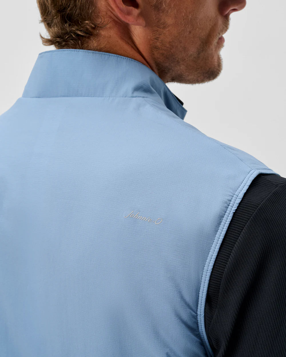 Johnnie-O Charlton Featherweight Performance Vest: Carbon Fiber