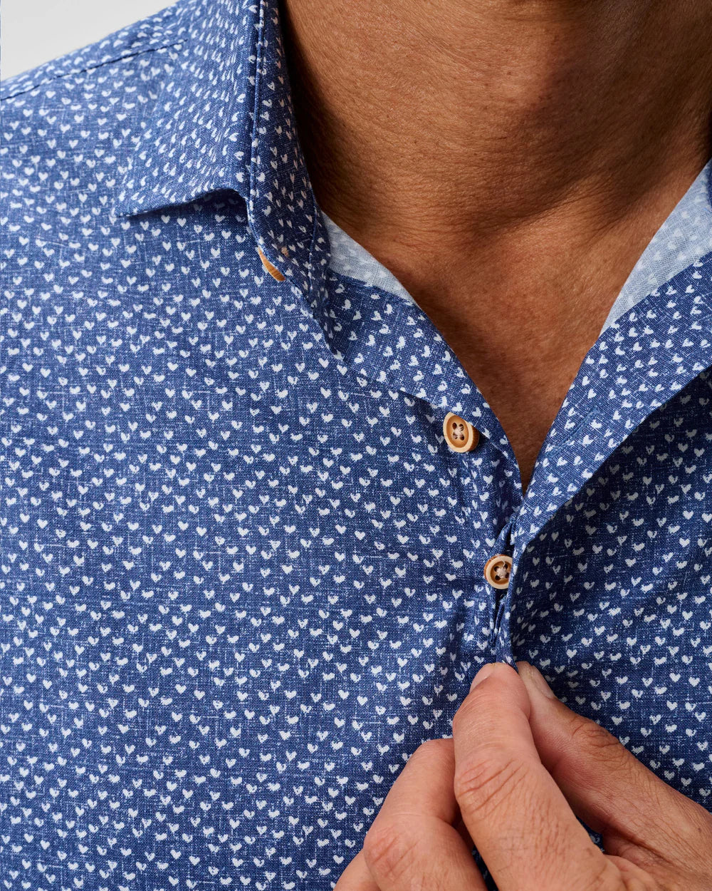 Johnnie-O Cotton Blend Short Sleeve Button Down Shirt - Patel Printed Slub Cotton: Navy