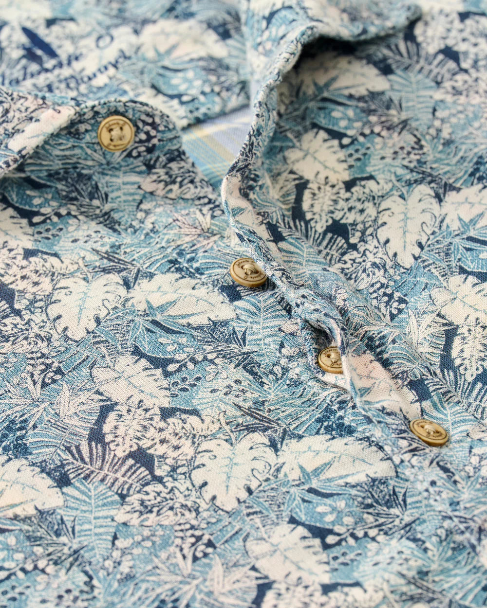 Johnnie-O "Surf Flannel" Short Sleeve Button Down Shirt - Ragland Printed Double Face: Wake