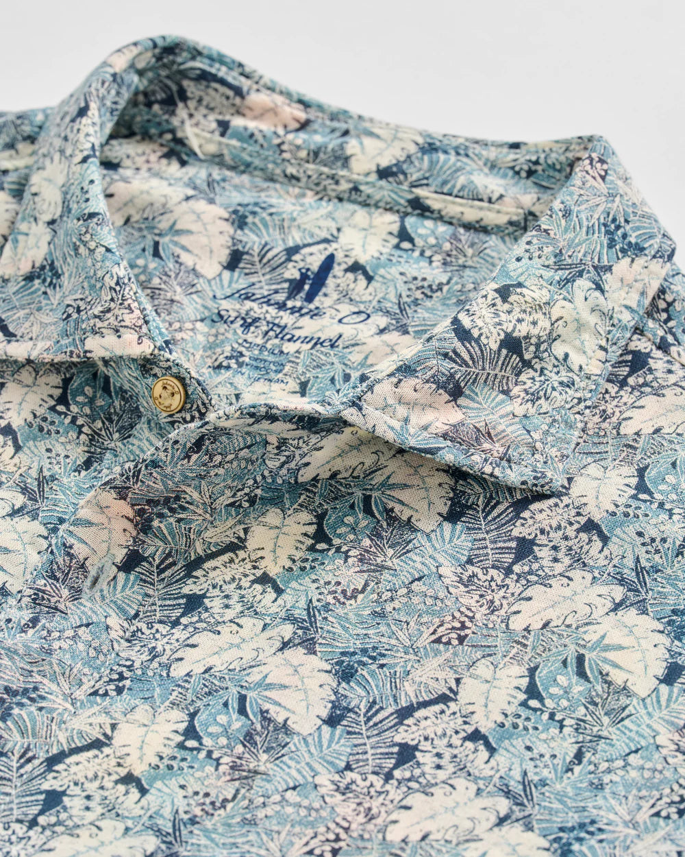 Johnnie-O "Surf Flannel" Short Sleeve Button Down Shirt - Ragland Printed Double Face: Wake