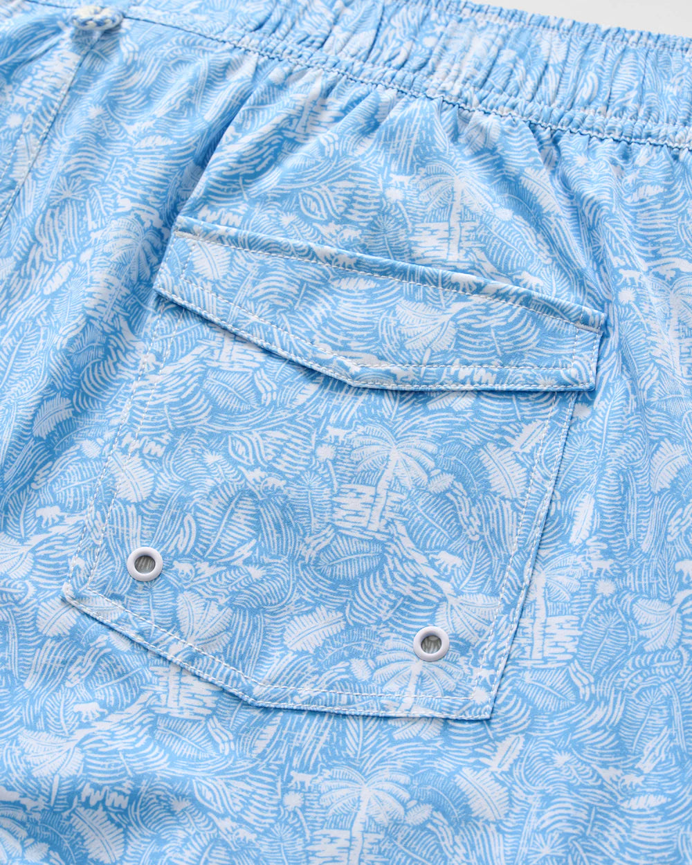 Johnnie-O Half Elastic 7" Swim Trunks - Swingin