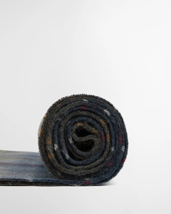 Barbour Braden Tartan Wool Scarf: Shadow Classic Tartan