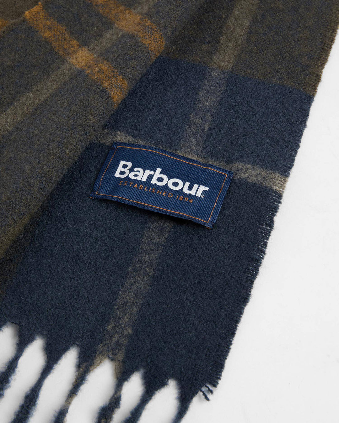 Barbour Yorklane Tartan Scarf: Shadow Classic Tartan