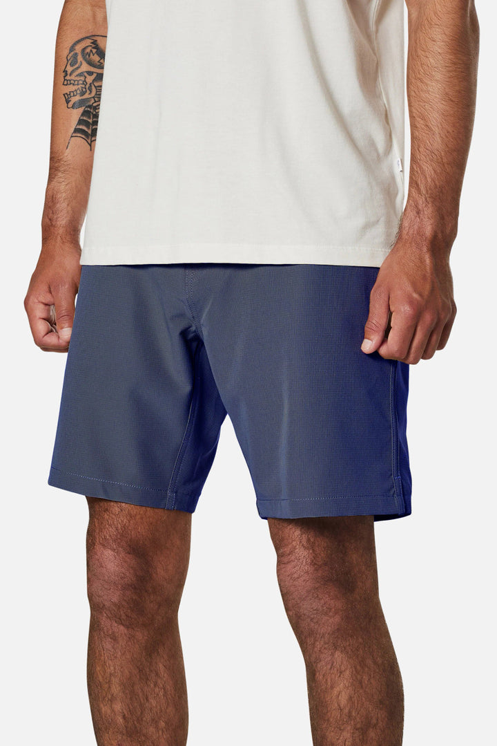 Katin Wonderer Hybrid Short: Indigo