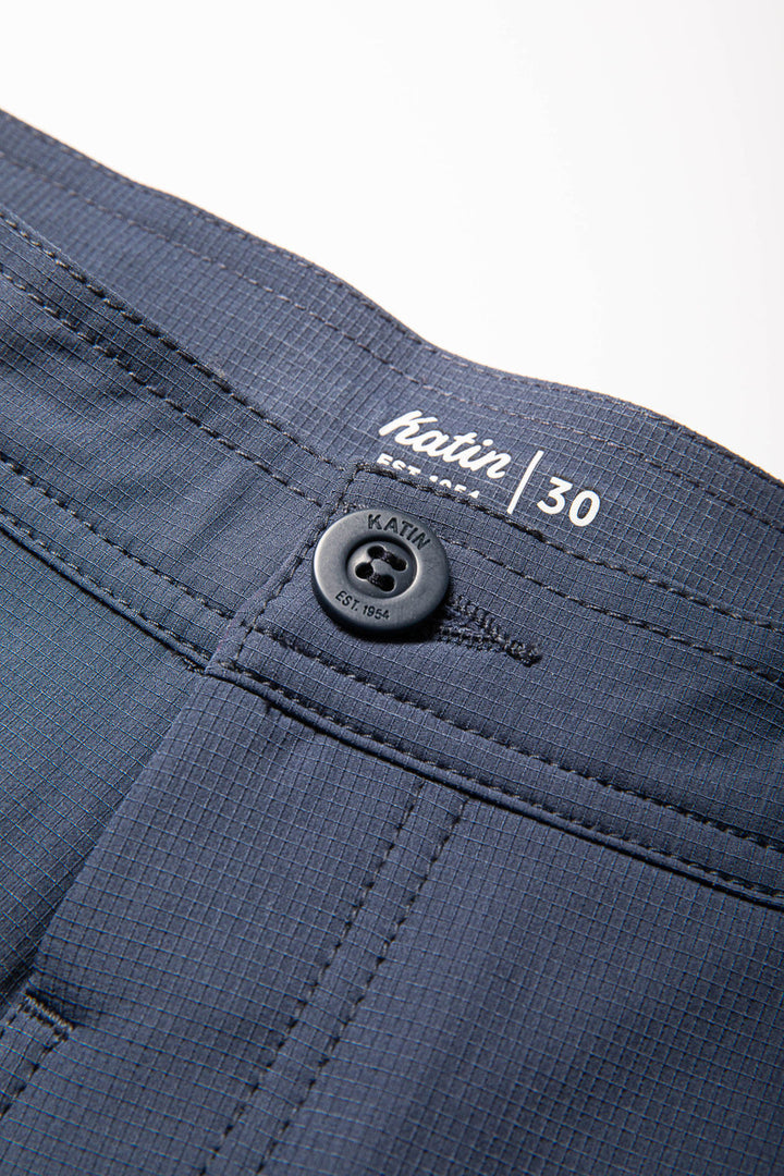 Katin Wonderer Hybrid Short: Indigo