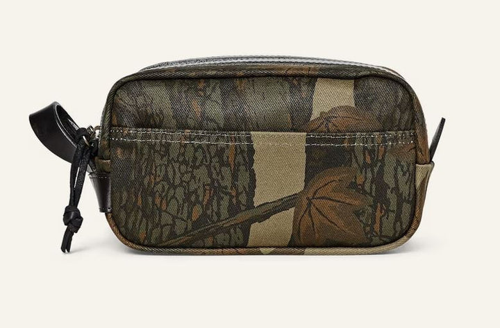 Filson Rugged Twill Travel Kit: Maple Bark Camo