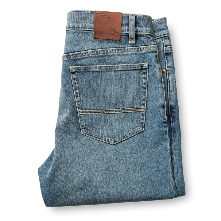 Duck Head Classic Straight Fit Denim: Vintage Wash
