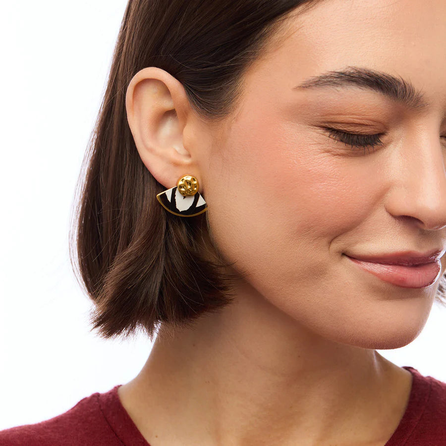 Brackish Greybull Stud Earring