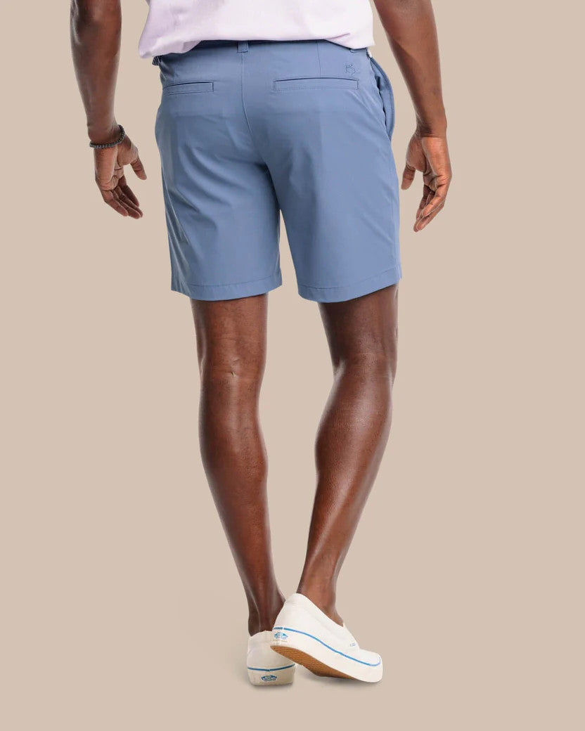 Southern Tide brrr°®-die 8" Performance Short: Dark Seas