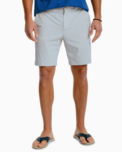 Southern Tide T3 Gulf BRRR°®-Die 8 Inch Performance Short: Seagull Grey