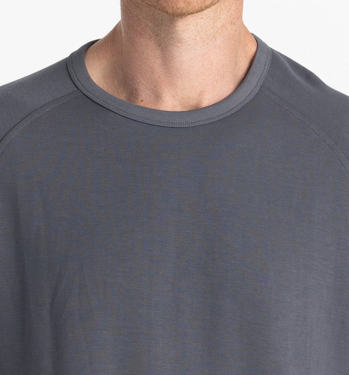 Free Fly Men's Bamboo Lightweight Fleece Crew: Storm Cloud