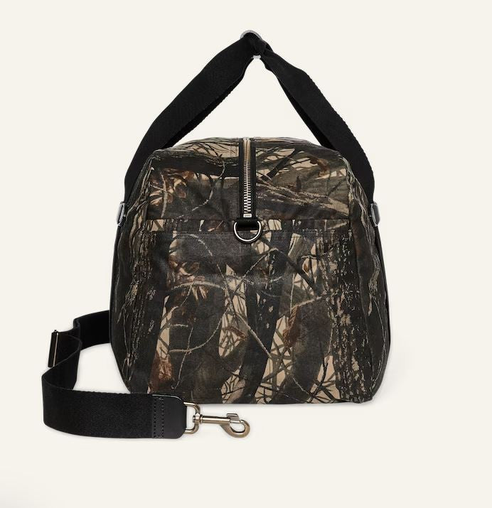 Filson Medium Tin Cloth Duffle Bag: Realtree Hardwoods Camo