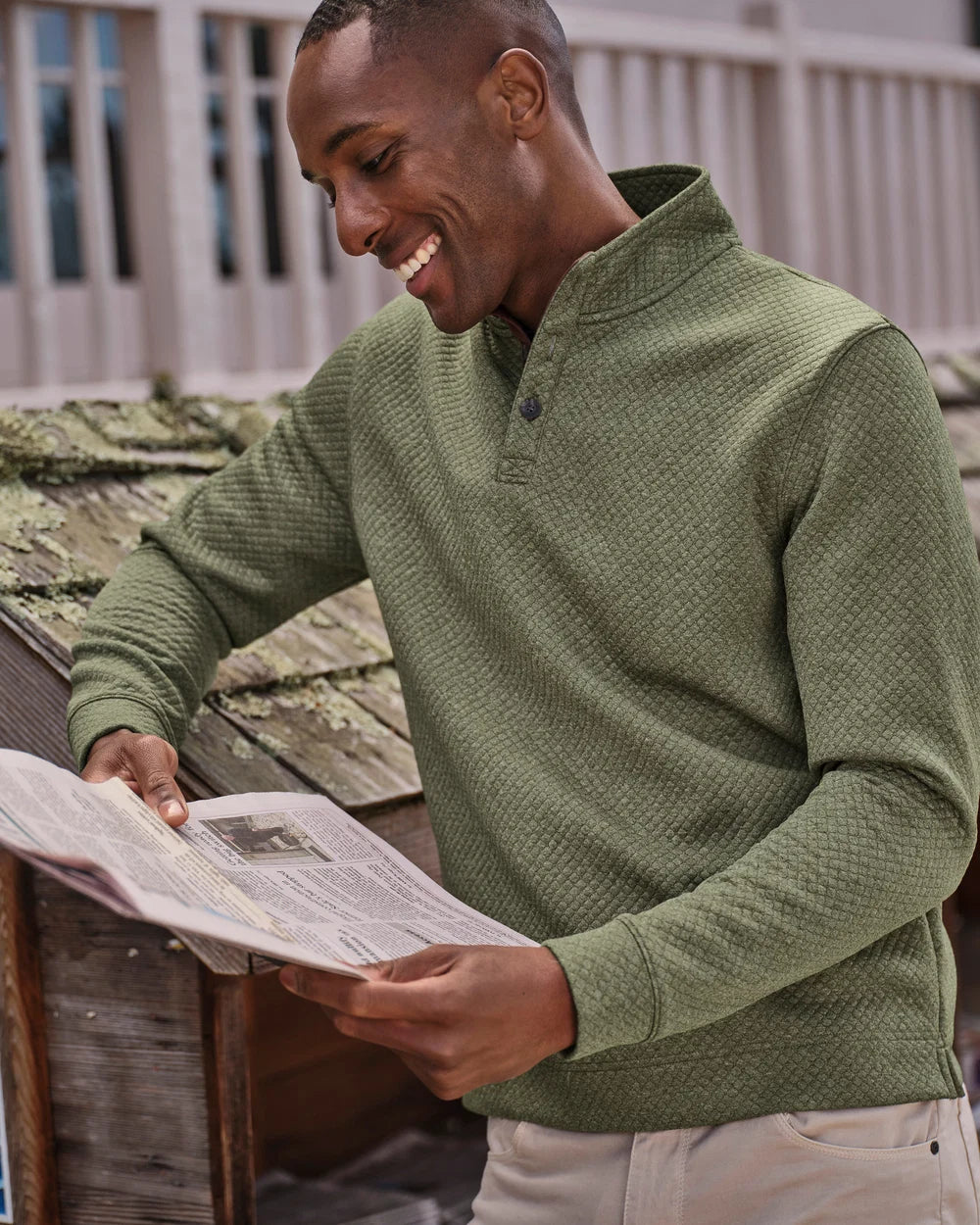 Johnnie-O Rockwells Diamond-Quilted Henley Pullover: Forest