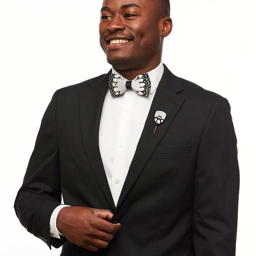 Brackish Bow Tie: River Wind