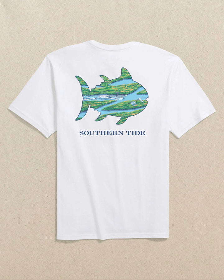 Southern Tide Skipjack Fill Marsh Scene Short Sleeve T-shirt: Classic White