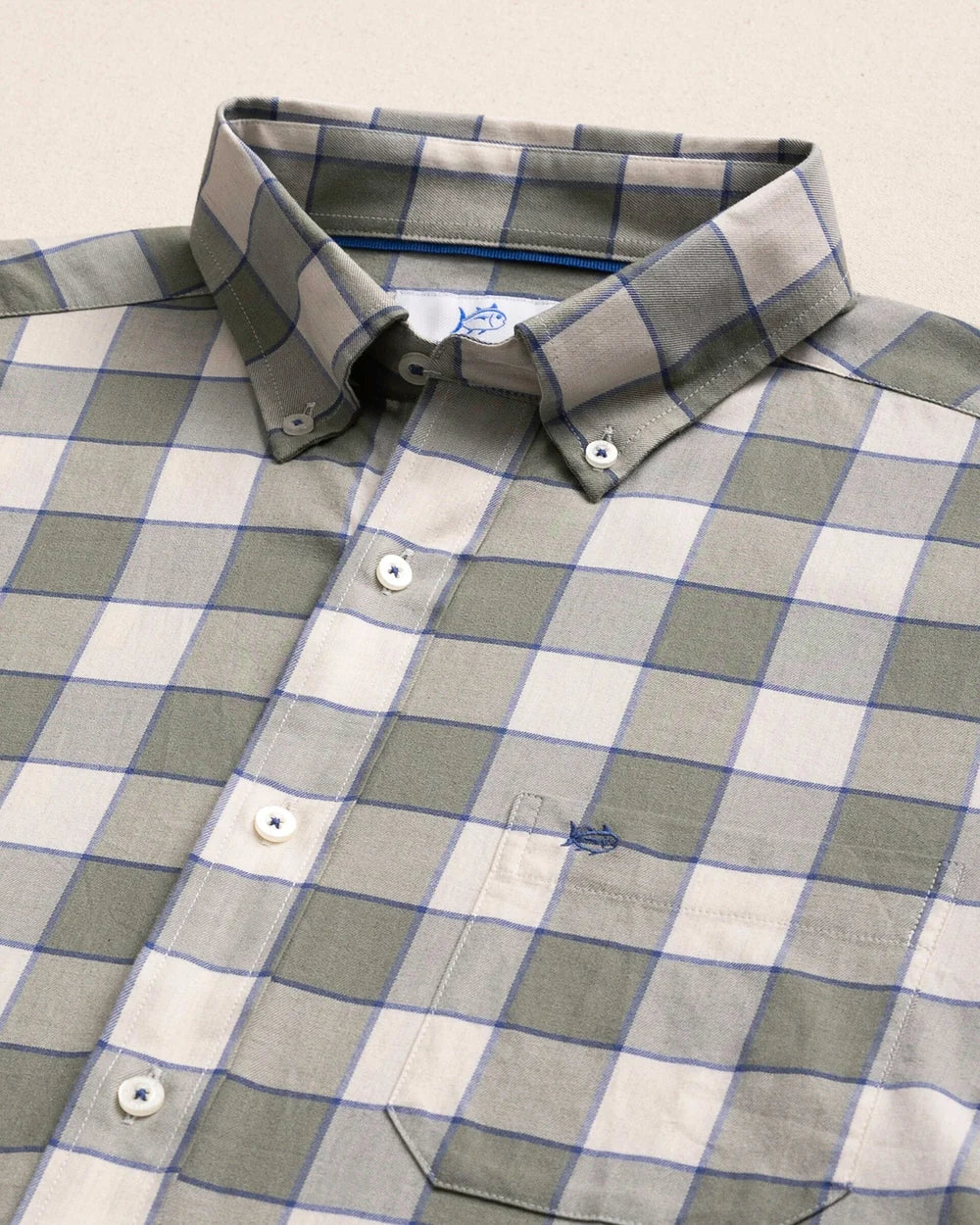Southern Tide Sunny Cove Skipjack Sport Shirt: Heather Cedar Green