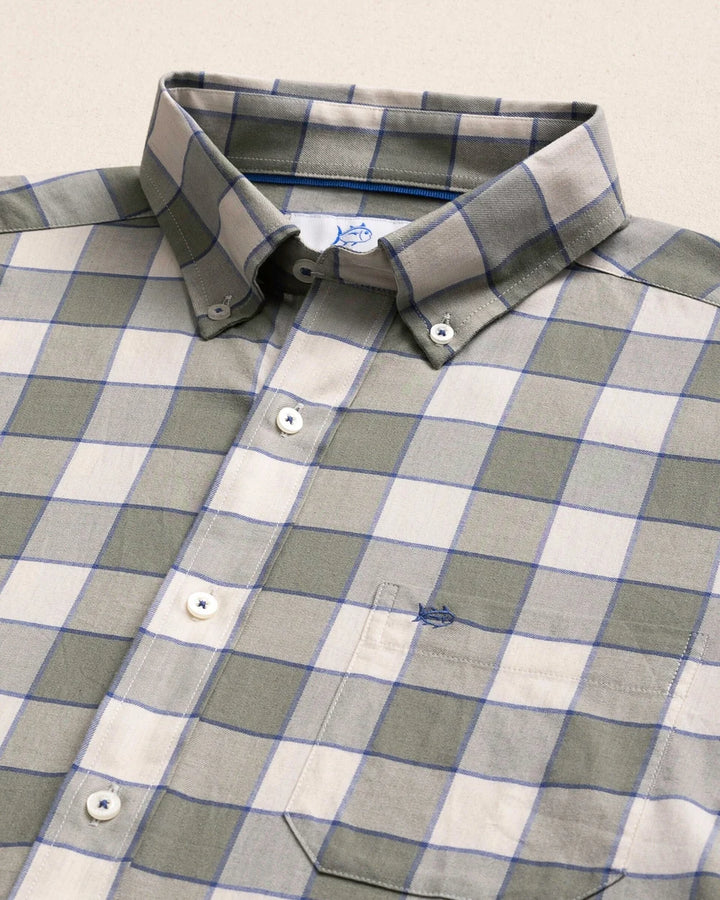 Southern Tide Sunny Cove Skipjack Sport Shirt: Heather Cedar Green