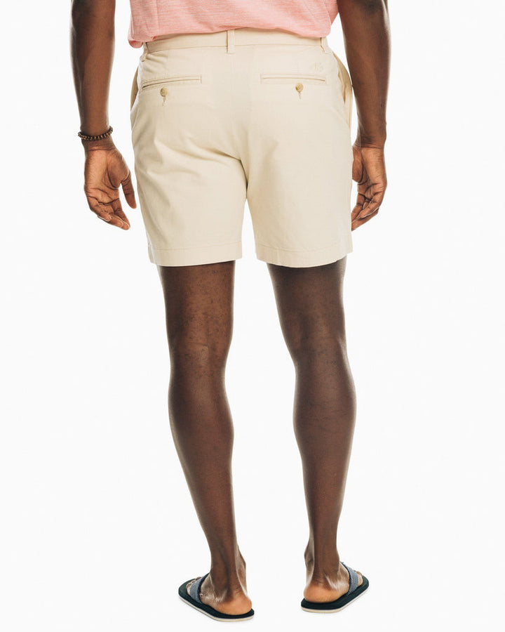 Southern Tide Channel Marker 7 Inch Short: Light Khaki