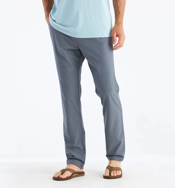 Free Fly Men's Tradewind Pant: Smoke