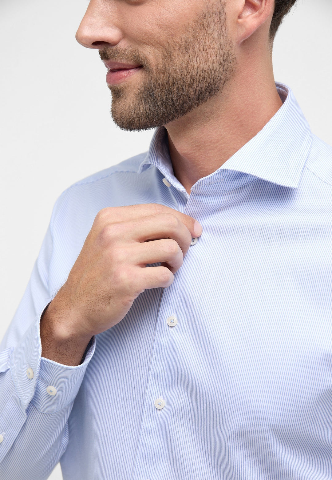 Eterna Soft Luxury Shirt Micro Stripe Modern Fit Cutaway Collar: Sky