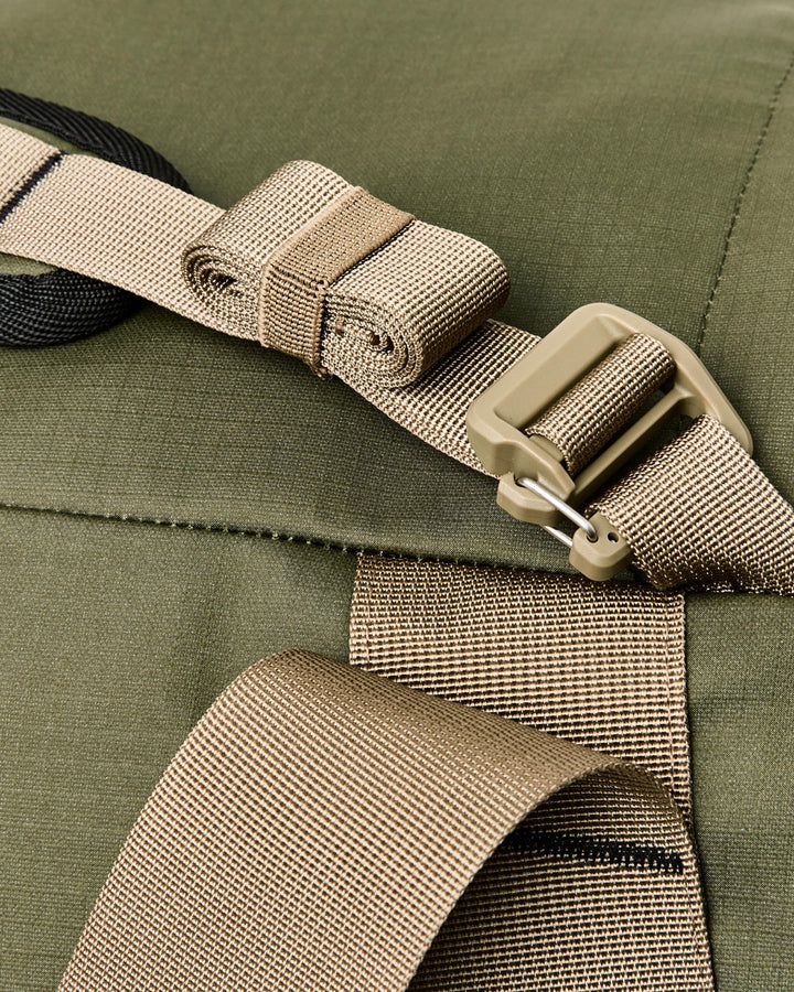 Filson All-Weather 40L Duffle: Olive/Black/Covert